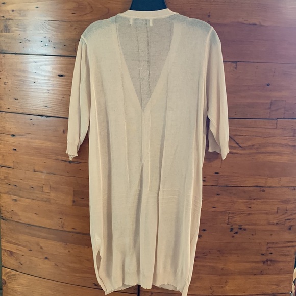 Sheer lightweight cardigan. - Picture 3 of 3